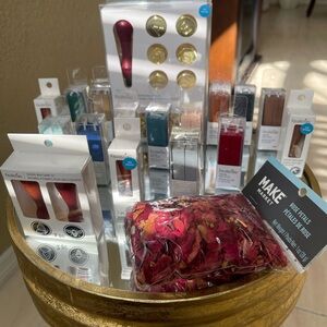 Recollections: Sealing Wax Stamps, Sealing Wax, & Dried Rose Petals Bundle